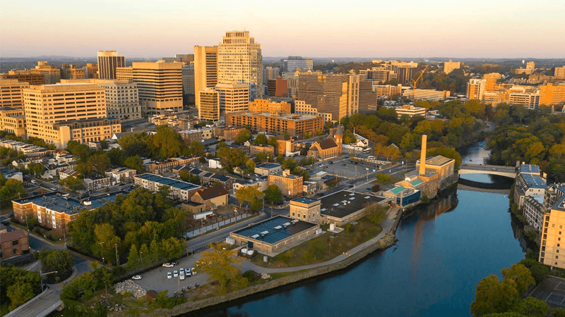Free Government Cell Phone in Delaware: Your Complete Guide to Lifeline (2026)